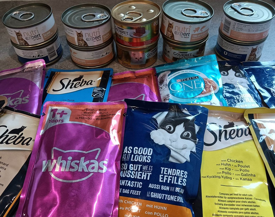 Pâtée pour chat en boîte ou en sachet