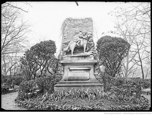 Monument en l'honneur de Barry au cimetière des chiens à Asnières-sur-Seine