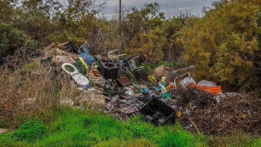 Déchets dans la nature