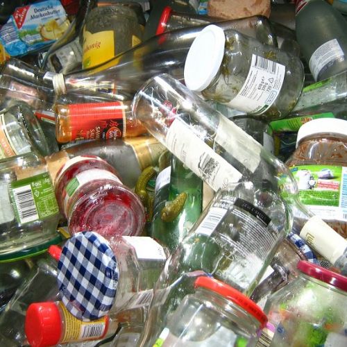 Le cheminement du verre : De la collecte au recyclage complet Le cheminement du verre : De la collecte au recyclage complet