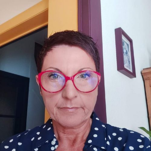 Nathalie D., Petsitter à Mont-sur-Marchienne – AnimalWeb Nathalie D., Petsitter à Mont-sur-Marchienne – AnimalWeb