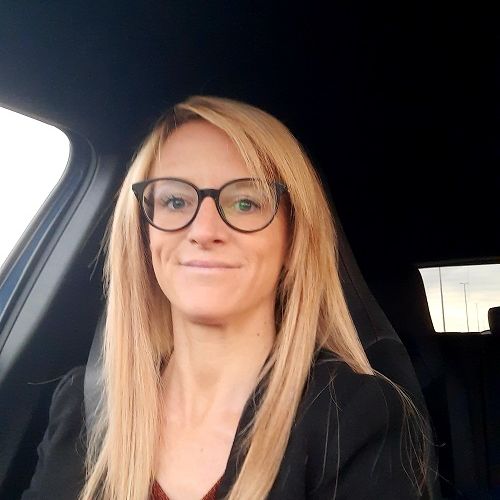 Julie A. - Petsitter à Crisnée - Belgique | AnimalWeb