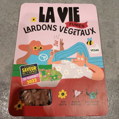 Lardons végétaux fumés de la marque La Vie Lardons végétaux fumés de la marque La Vie